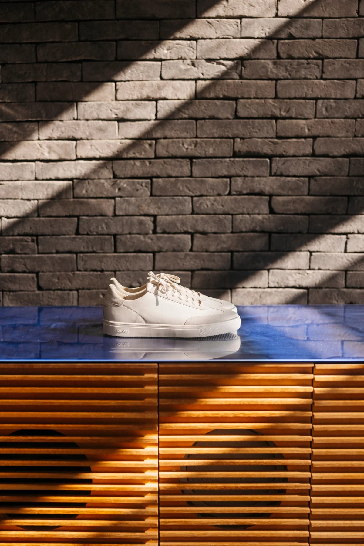 DEANE- TRIPLE OFF LEATHER