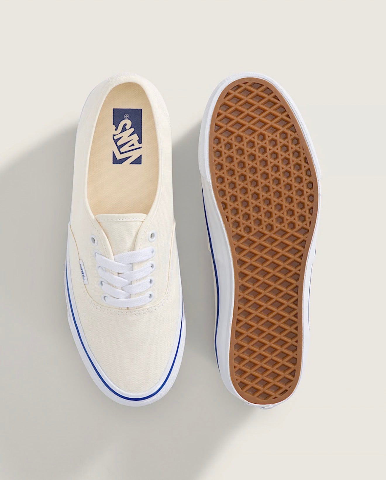 PREMIUM AUTHENTIC-OFF WHITE