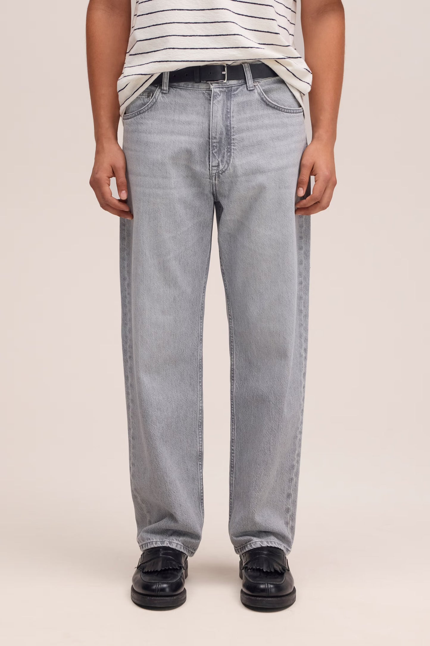 NN07 Otis Medium Grey