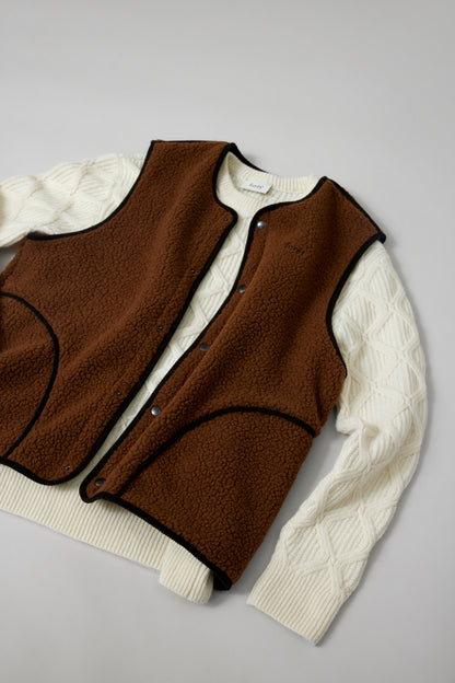 BOW CABLE KNIT