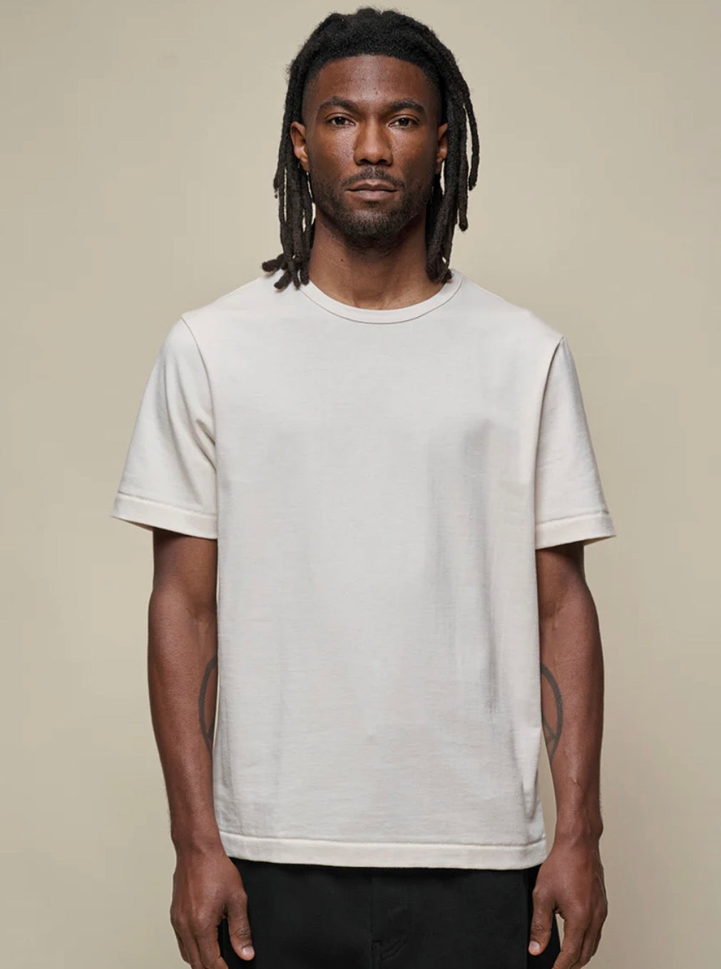 2M15 MID-CENTURY MACHINE REFINED FIT T-SHIRT