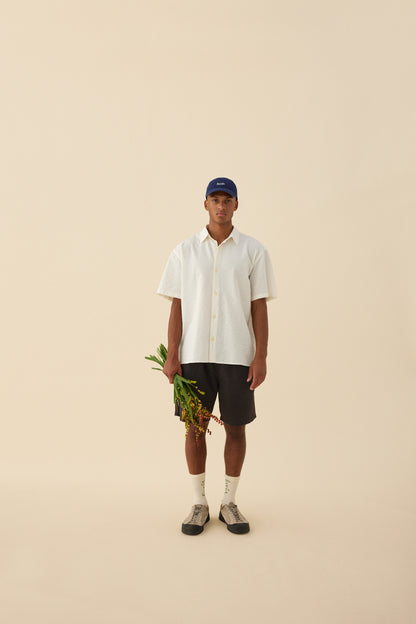 HUSH SEERSUCKER SHORTS - BLACK