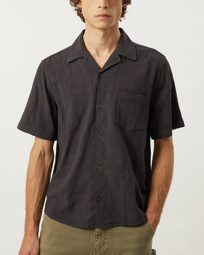 WASHED DOBBY SS SHIRT - BLACK