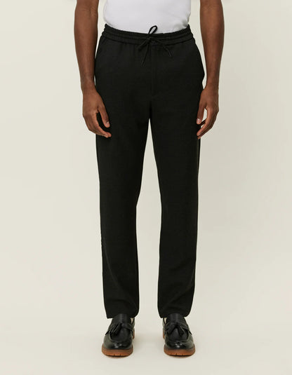 Como Structured Tapered Pant- Black