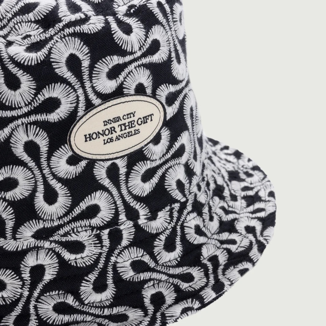 INFINITY BUCKET HAT